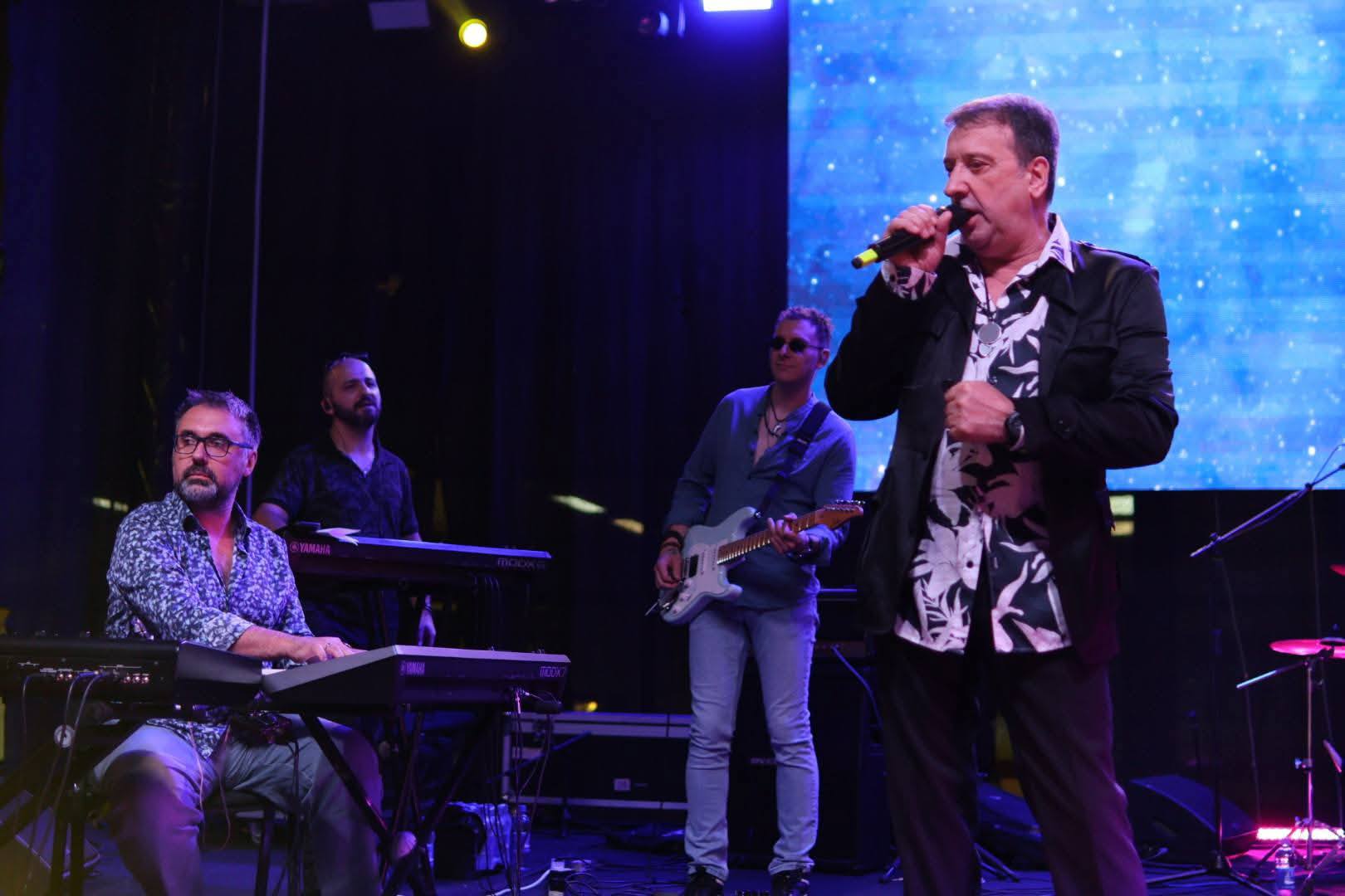 Uz ples, muziku i vatromet: Svečano otvoren Festival prijateljstva, Hari Mata Hari zvijezda prve noći